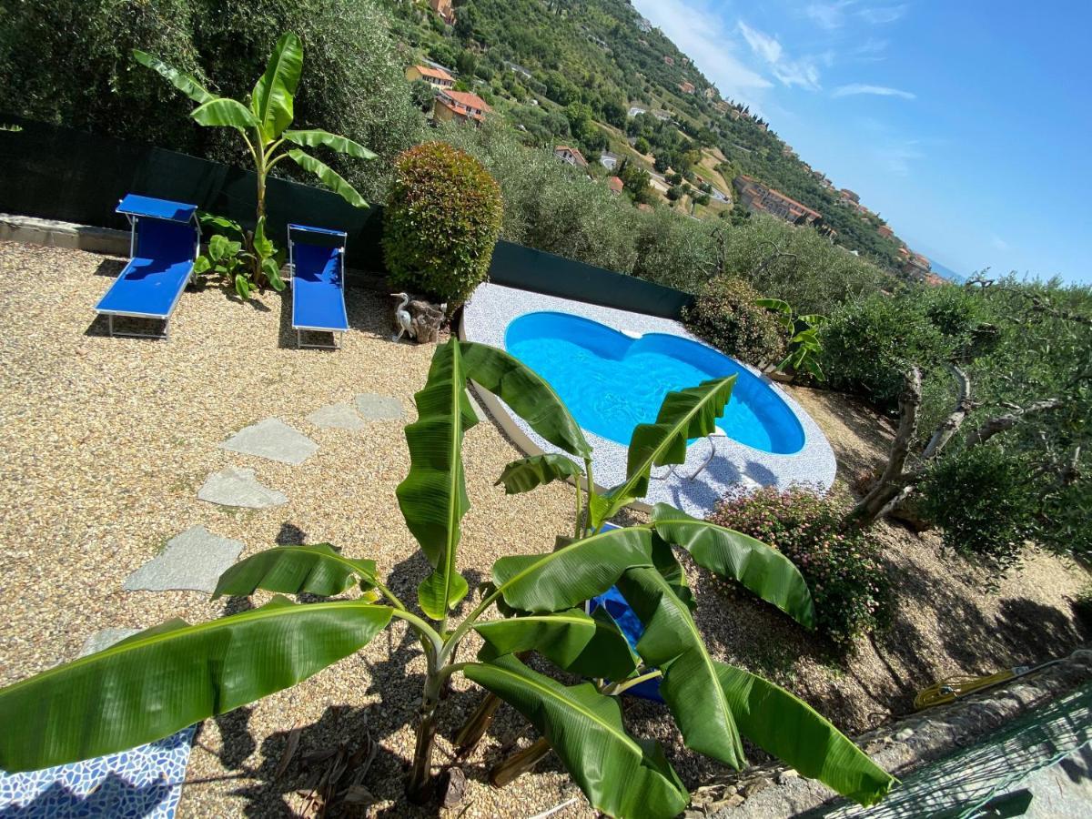 Апартаменты Residenza Costarossa Империя Экстерьер фото